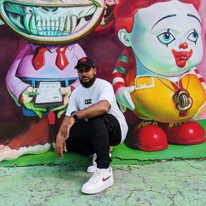 Meet your Posher, Adam